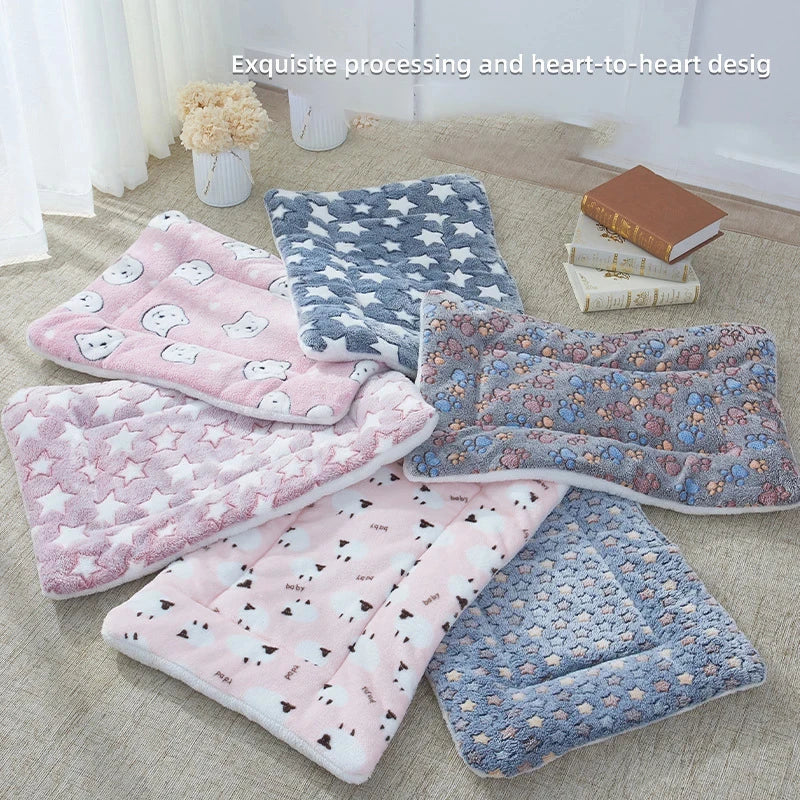 Flannel Pet Sleeping Rug – Soft Dog Bed, Cat Mat & Puppy Cushion for Vancouver Homes