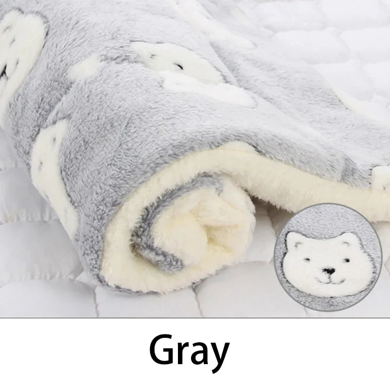 Flannel Pet Sleeping Rug – Soft Dog Bed, Cat Mat & Puppy Cushion for Vancouver Homes